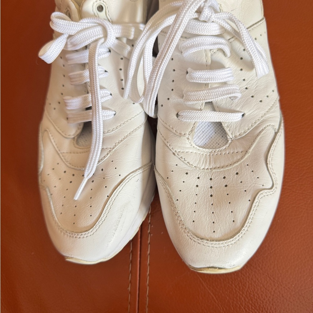Geox White  Leather Sneakers Respira  size 10 - Picture 2 of 12